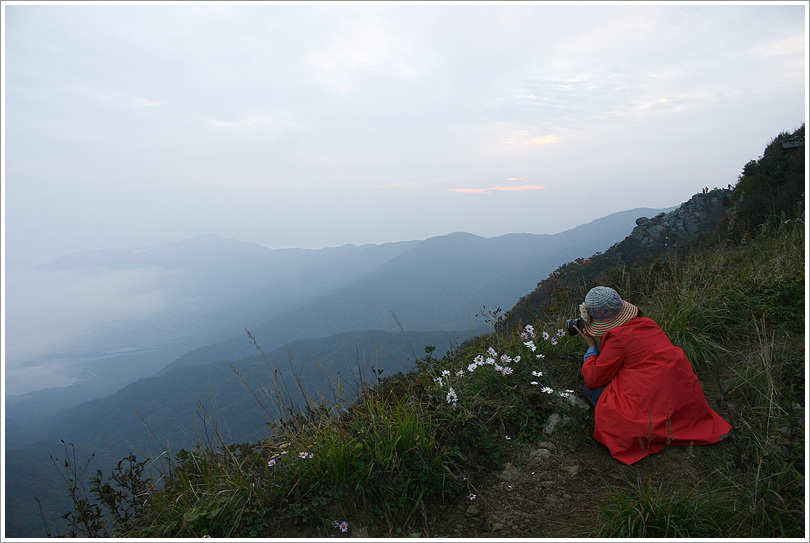 2016.09.25 도솔봉,덕산기 088.jpg